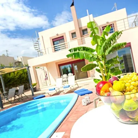 Holiday home Chrysa, *