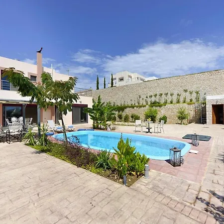 Chrysa, Holiday home *