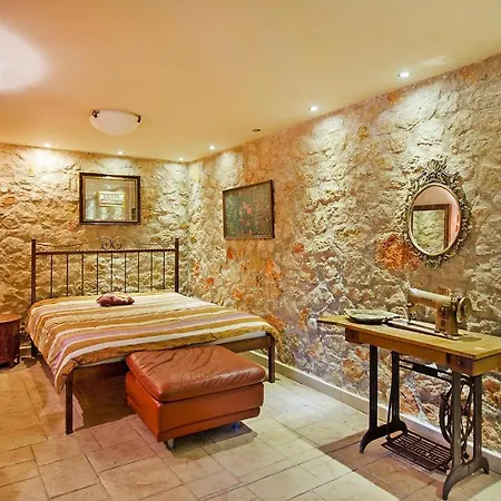 Holiday home Chrysa,